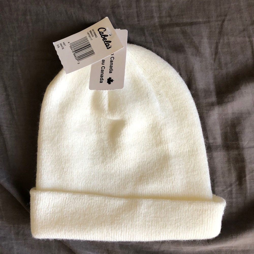 White beanie